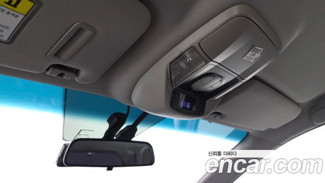 KG Mobility (SsangYong) Korando Turismo 4WD TX 9-seater 2017 — фото 23