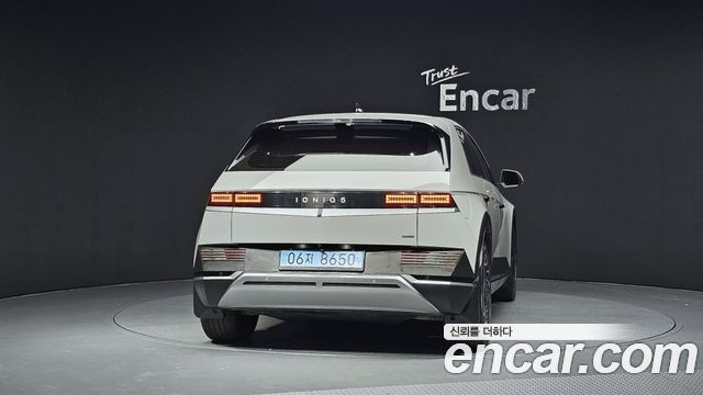 Hyundai Ioniq 5 Long Range AWD Commercial Long Range Package 2023 — фото 4