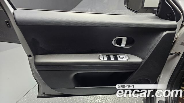 Hyundai Ioniq 5 Long Range AWD Commercial Long Range Package 2023 — фото 30