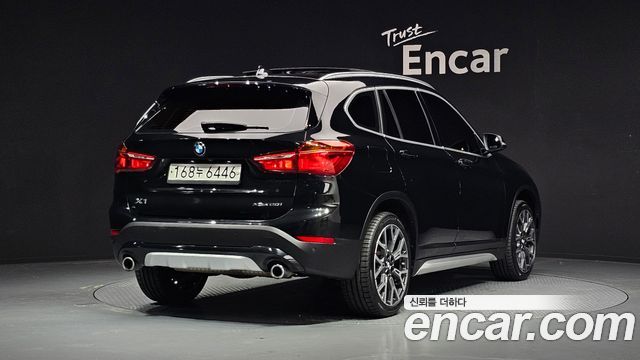 BMW X1 (F48) xDrive 20i xLine 2022 — фото 2