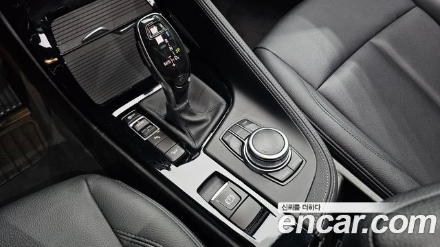 BMW X1 (F48) xDrive 20i xLine 2022 — фото 9