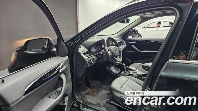 BMW X1 (F48) xDrive 20i xLine 2022 — фото 10