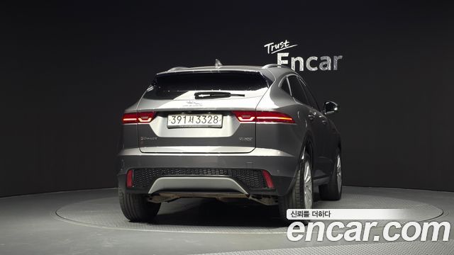 Jaguar E-PACE D180 SE 2019 — фото 4