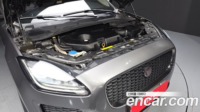 Jaguar E-PACE D180 SE 2019 — фото 6