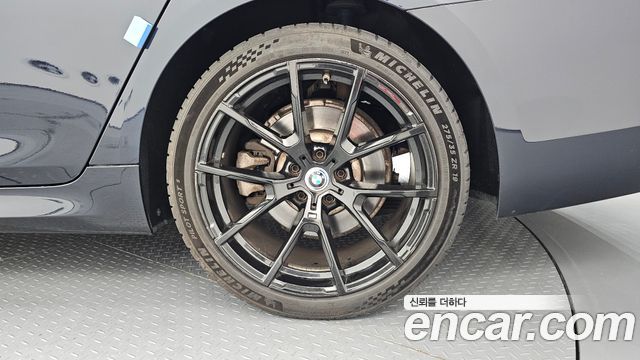 BMW 5 Series (G30) 520d M Sport Special Edition 2018 — фото 21