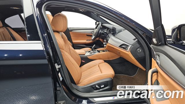 BMW 5 Series (G30) 520d M Sport Special Edition 2018 — фото 26