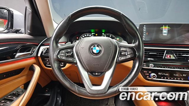 BMW 5 Series (G30) 520d Luxury Special Edition 2018 — фото 12