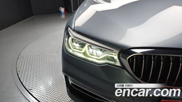 BMW 5 Series (G30) 520d Luxury Special Edition 2018 — фото 22