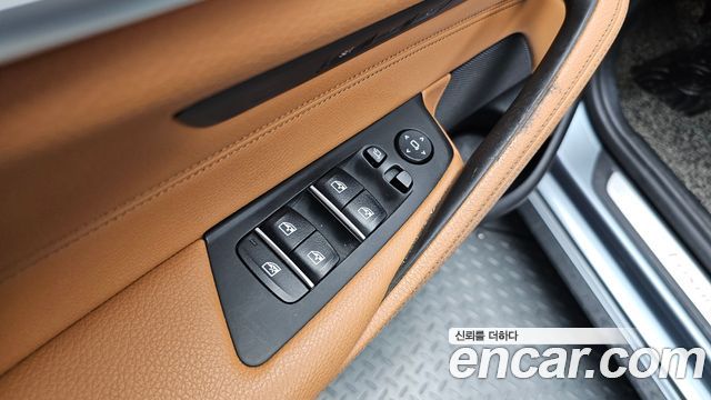 BMW 5 Series (G30) 520d Luxury Special Edition 2018 — фото 30