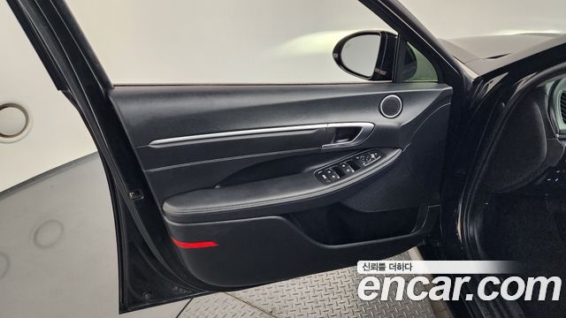 Hyundai Sonata (DN8) 2.0 Premium Plus 2022 — фото 24