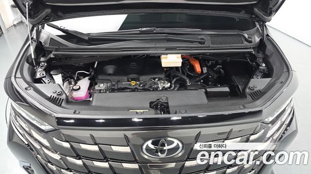 Toyota Alphard (IV) 2.5 HEV Executive AWD 2025 — фото 6