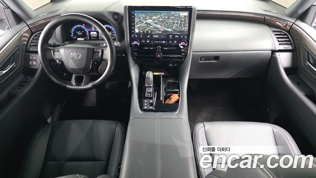 Toyota Alphard (IV) 2.5 HEV Executive AWD 2025 — фото 7