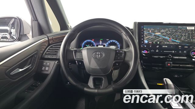 Toyota Alphard (IV) 2.5 HEV Executive AWD 2025 — фото 12