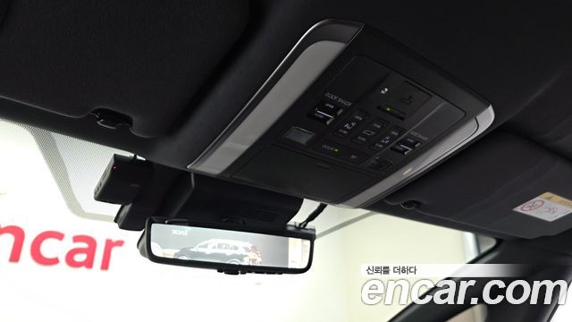 Toyota Alphard (IV) 2.5 HEV Executive AWD 2025 — фото 17