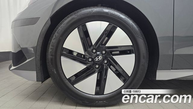 Hyundai Ioniq 6 Long Range Exclusive 2023 — фото 5