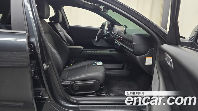 Hyundai Ioniq 6 Long Range Exclusive 2023 — фото 15