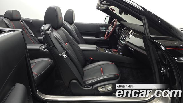 Rolls-Royce Dawn 6.6 V12 Black Badge 2020 — фото 11