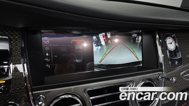 Rolls-Royce Dawn 6.6 V12 Black Badge 2020 — фото 16