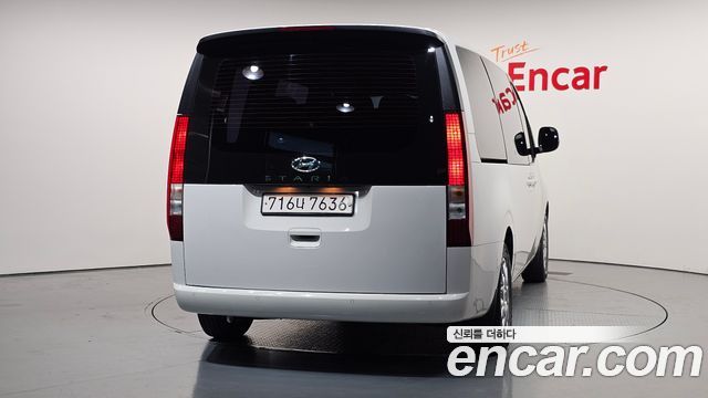 Hyundai Staria Tourer 11-Seater Modern 2023 — фото 4