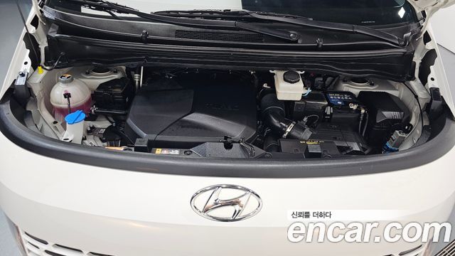 Hyundai Staria Tourer 11-Seater Modern 2023 — фото 6
