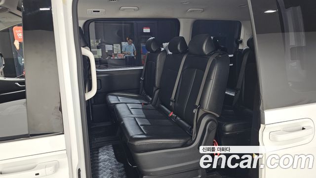 Hyundai Staria Tourer 11-Seater Modern 2023 — фото 11