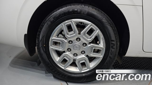Hyundai Staria Tourer 11-Seater Modern 2023 — фото 21