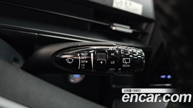 Hyundai Staria Tourer 11-Seater Modern 2023 — фото 32