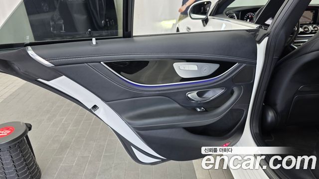 Mercedes-Benz AMG GT 4Door 43 4MATIC+ 2019 — фото 25