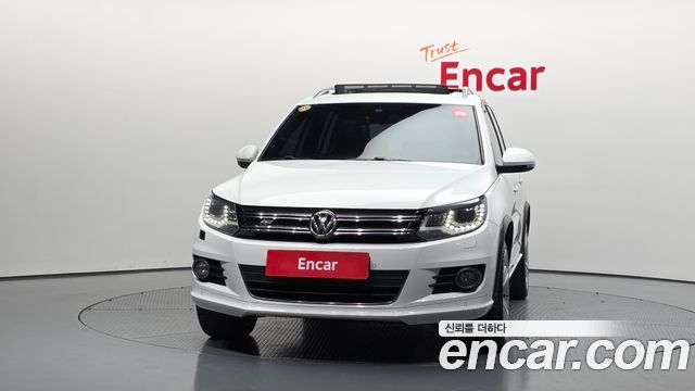 Volkswagen Tiguan 2.0 TDI R-Line 5N 2014 — фото 3