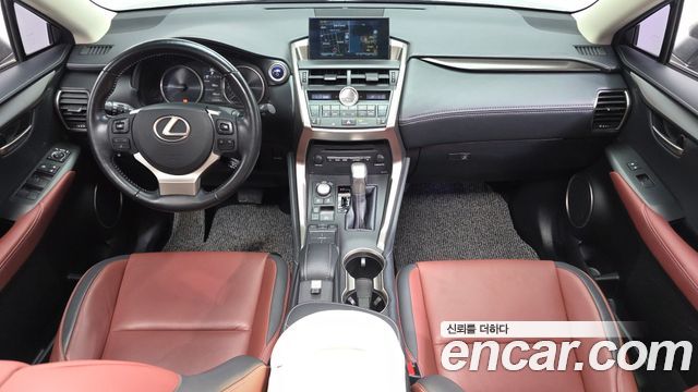 Lexus NX300h Supreme 2016 — фото 7