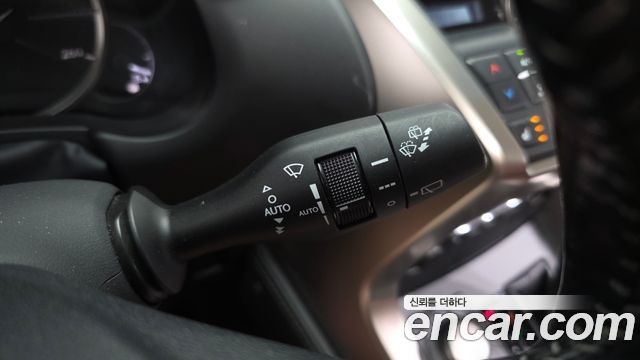 Lexus NX300h Supreme 2016 — фото 18