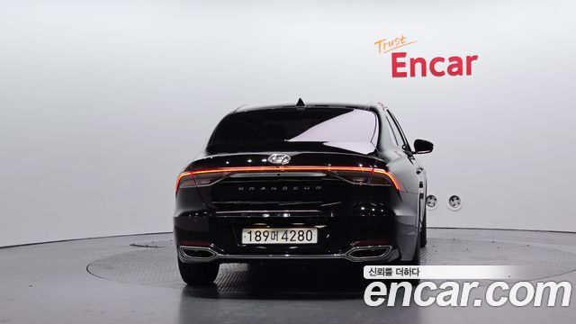 Hyundai Grandeur (IG) 3.0 LPi Rent Car Premium 2023 — фото 4