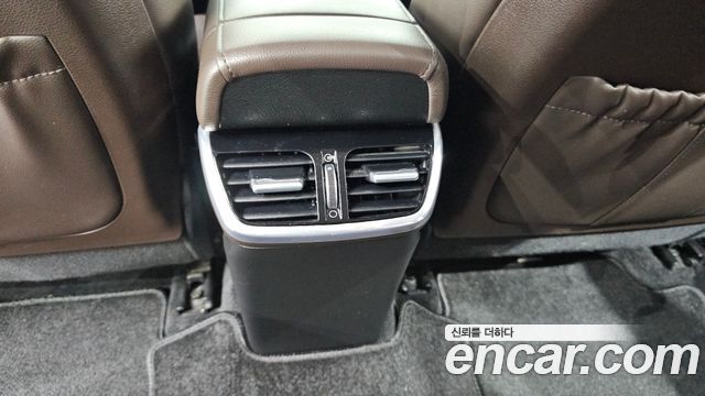 Hyundai Grandeur (IG) 3.0 LPi Rent Car Premium 2023 — фото 31