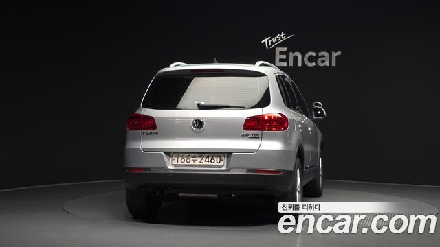 Volkswagen Tiguan 2.0 TDI Comfort 5N 2015 — фото 4