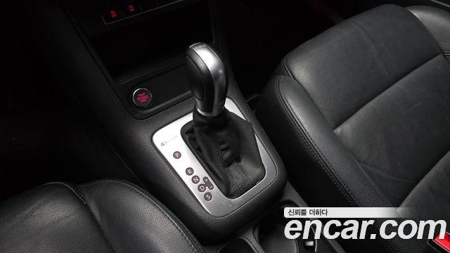Volkswagen Tiguan 2.0 TDI Comfort 5N 2015 — фото 9