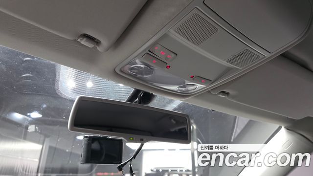 Volkswagen Tiguan 2.0 TDI Comfort 5N 2015 — фото 19