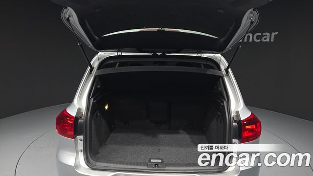 Volkswagen Tiguan 2.0 TDI Comfort 5N 2015 — фото 20