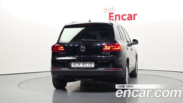 Volkswagen Tiguan 2.0 TDI Comfort 5N 2015 — фото 4