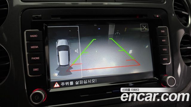 Volkswagen Tiguan 2.0 TDI Comfort 5N 2015 — фото 15