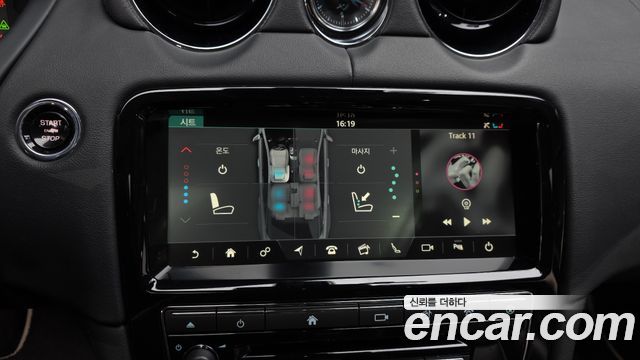 Jaguar XJ 3.0D Premium Luxury SWB X351 2018 — фото 15