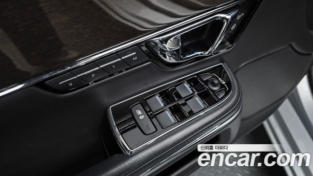Jaguar XJ 3.0D Premium Luxury SWB X351 2018 — фото 27