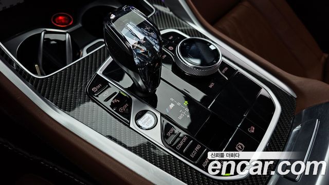 BMW X6 (G06) M50i 2021 — фото 9