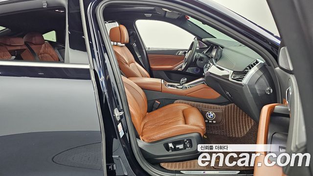BMW X6 (G06) M50i 2021 — фото 11
