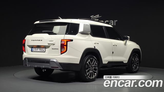 KG Mobility (SsangYong) Torres Gasoline 1.5 4WD T7 2023 — фото 2