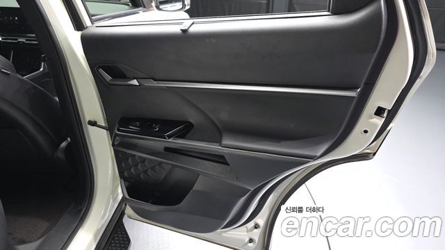 KG Mobility (SsangYong) Torres Gasoline 1.5 4WD T7 2023 — фото 25