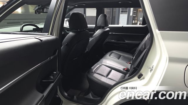 KG Mobility (SsangYong) Torres Gasoline 1.5 4WD T7 2023 — фото 26