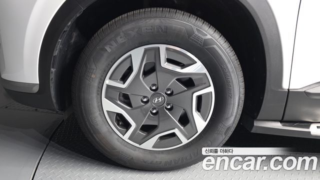 Hyundai Santa Fe HEV 1.6 2WD Prestige 2023 — фото 5