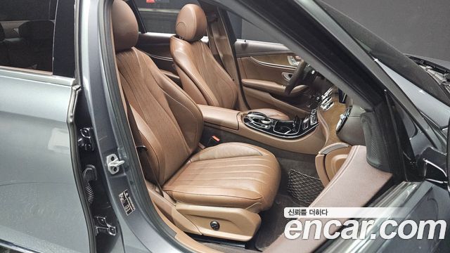 Mercedes-Benz E-Class (W213) E300 4MATIC Exclusive 2020 — фото 11