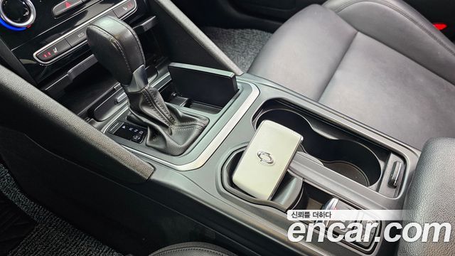 Renault Korea SM6 2.0 LPe SE 2020 — фото 9