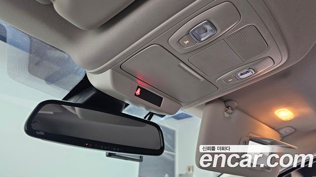 Renault Korea SM6 2.0 LPe SE 2020 — фото 19
